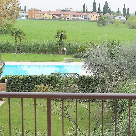 Carmela Ventisei * Lazise